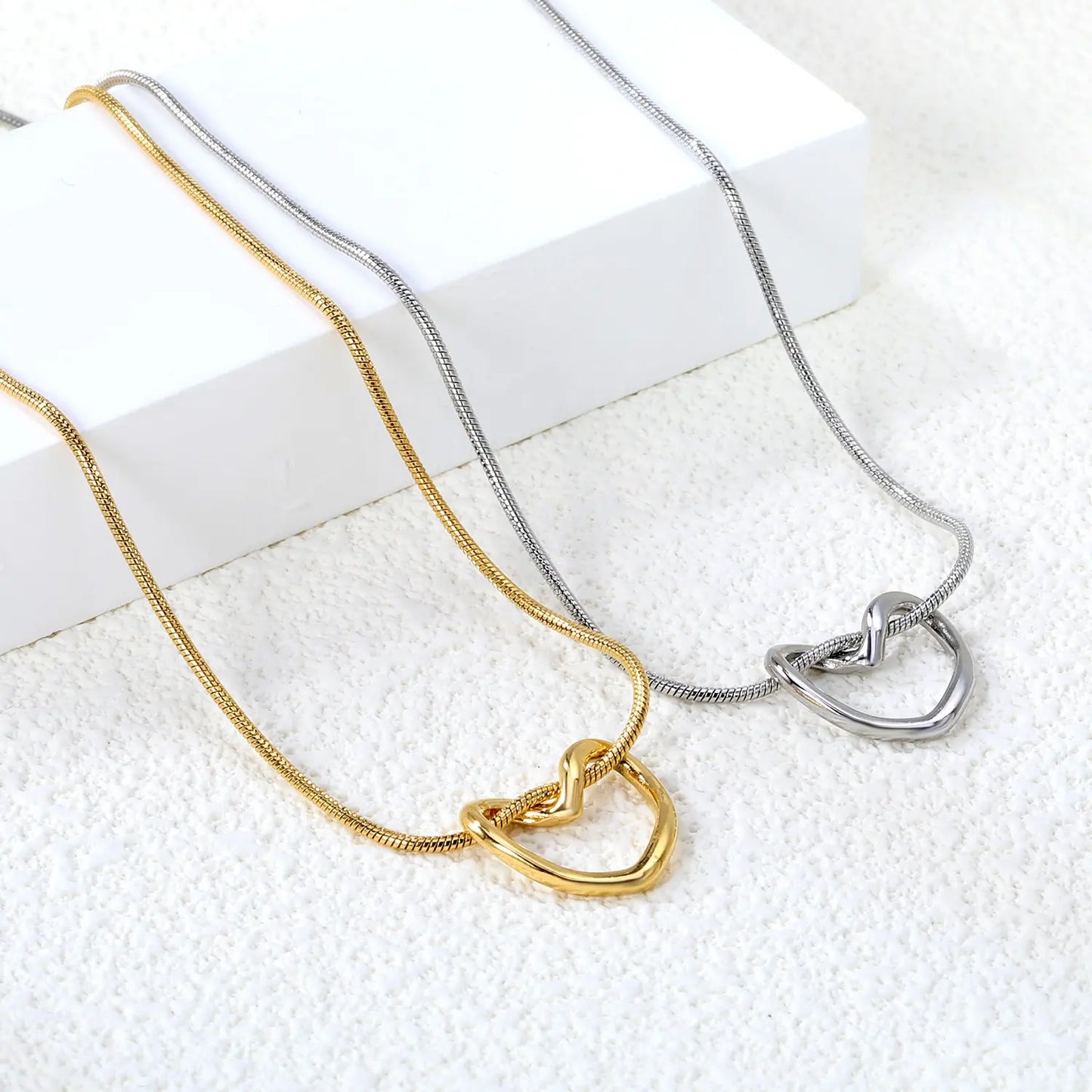 Elegant Heart Pendant Necklace