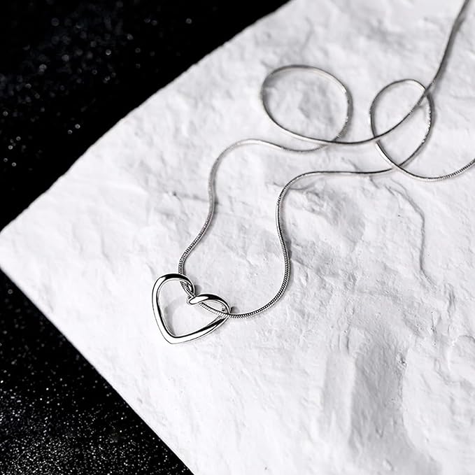 Elegant Heart Pendant Necklace