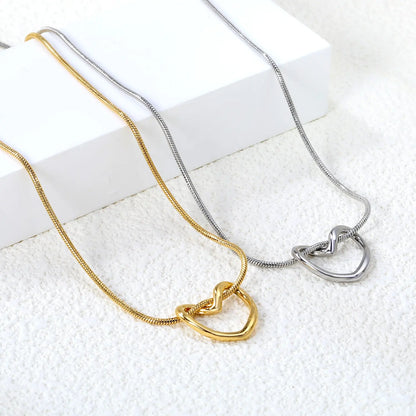 Elegant Heart Pendant Necklace