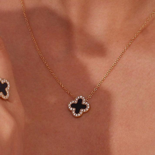 Midnight Clover Necklace Set